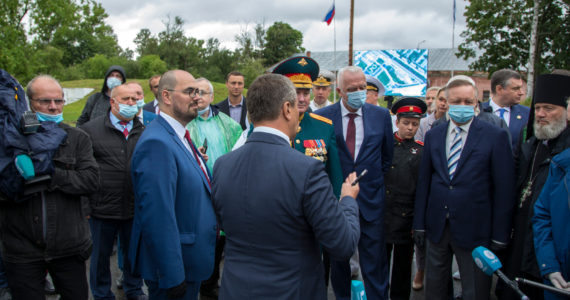 «В парке «Патриот» открыли мемориал военным-губернаторам Кронштадта»