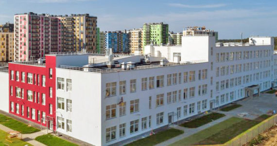 Окончание строительства школы на 825 мест в Янино